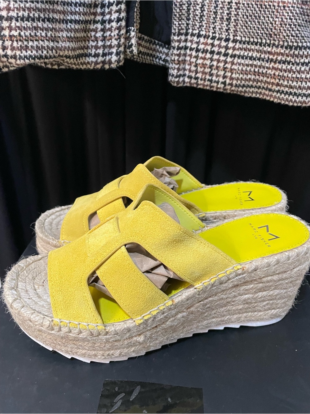 Marc Fisher Robbyn Platform Wedge Sandals Yellow Leather Espadrille  - Size 7.5